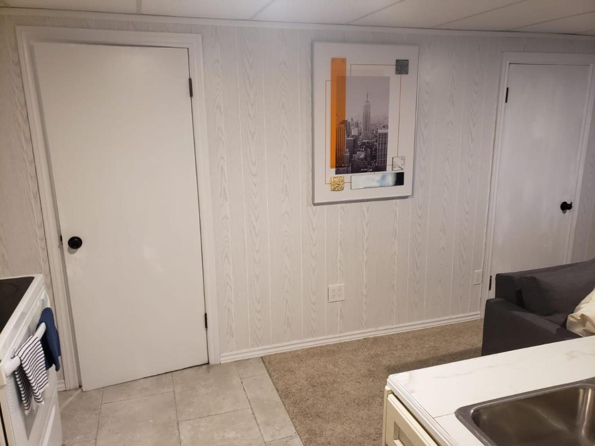 2Plex, Choose, 1Of 2 Entire Units Apparts Hamilton Exterior photo